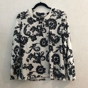 Simple and Elegant Thin Sweater